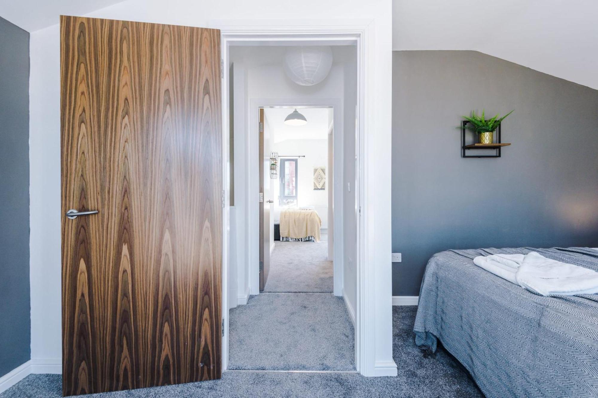 Rest&Recharge At Waterway House Manchester Exterior foto